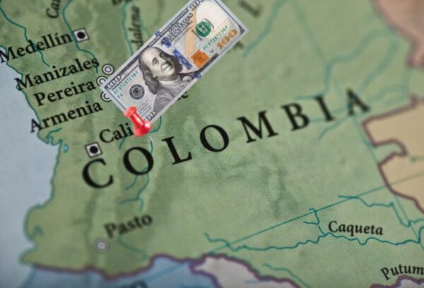 Is $100 A Lot Of Money In Colombia? Explained